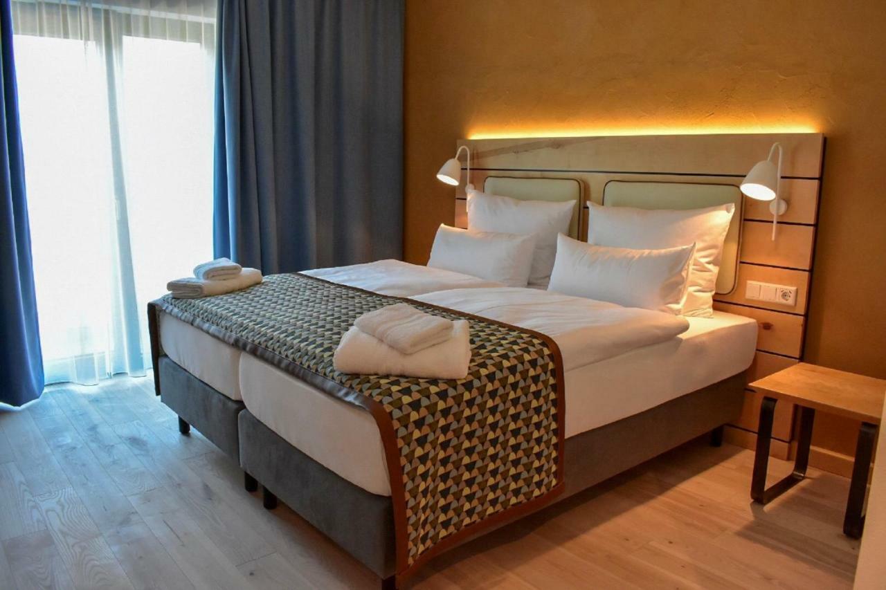 Walhalla Hotel Regensburg Hoeferer 4 Sterne Superior 特格尔恩海姆 外观 照片